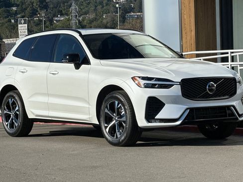 New 2026 Volvo XC60 B5 Core image 9