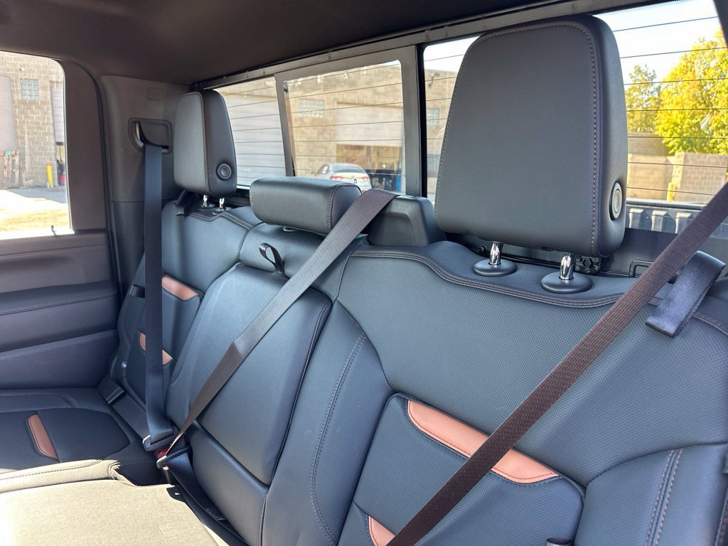 Certified 2023 GMC Sierra 2500 AT4 w/ AT4 Premium Plus Package AWD/4WD image 30