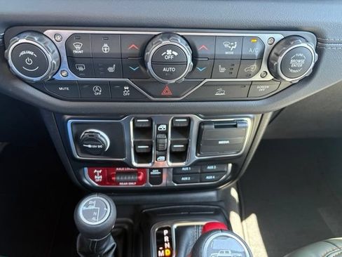 New 2026 Jeep Gladiator Mojave AWD/4WD image 30