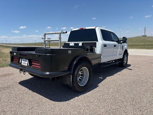 Used 2018 Ford F350 XLT AWD/4WD image 5