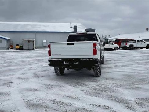 Certified 2025 Chevrolet Silverado 2500 W/T w/ WT Convenience Package image 8