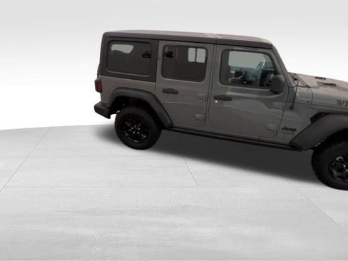 Used 2022 Jeep Wrangler Unlimited Sport image 20