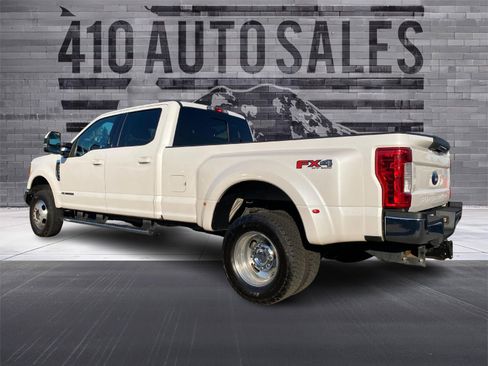 Used 2017 Ford F350 Lariat w/ FX4 Off-Road Package image 12