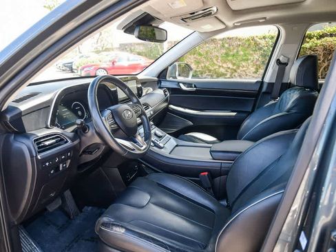 Used 2021 Hyundai Palisade Limited w/ Cargo Package FWD image 16