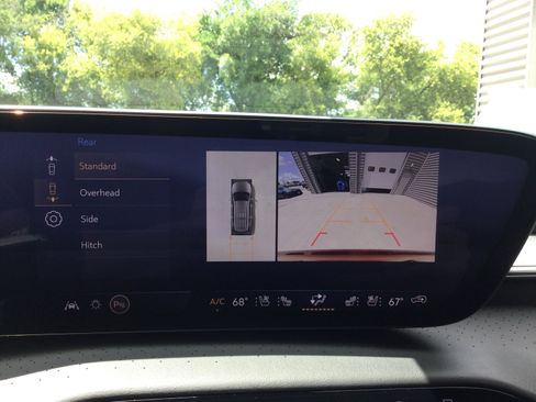 Used 2025 Buick Enclave Avenir w/ Super Cruise Package AWD/4WD image 18