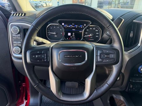 Used 2022 GMC Sierra 1500 Denali w/ Denali Premium Package AWD/4WD image 32