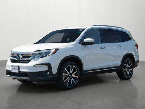 Used 2021 Honda Pilot Touring image 3
