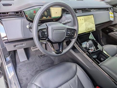 New 2026 Land Rover Range Rover Sport Dynamic SE AWD/4WD image 3