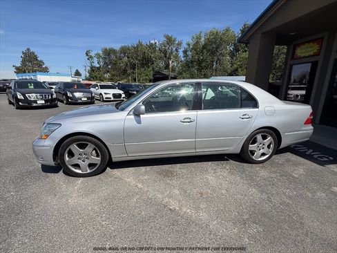 Used 2006 Lexus LS 430 w/ Modern Luxury Pkg RWD image 4