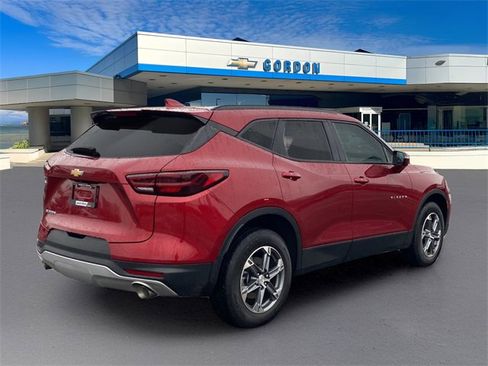 Used 2023 Chevrolet Blazer LT image 8