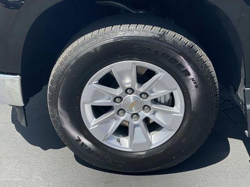 Used 2026 Chevrolet Silverado 1500 LT RWD image 30