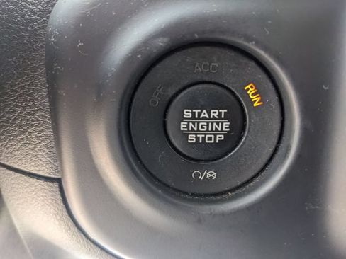 Used 2018 Jeep Wrangler Unlimited Rubicon AWD/4WD image 21