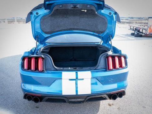 Used 2020 Ford Mustang Shelby GT350 w/ Technology Package RWD image 14
