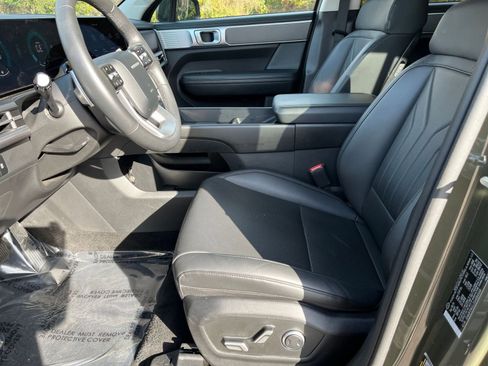 Used 2025 Hyundai Santa Fe SEL image 22