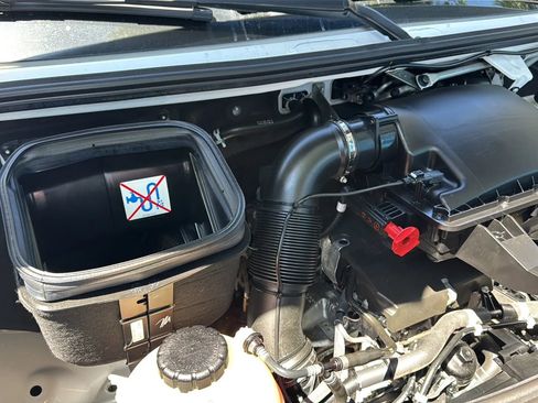 Used 2021 Mercedes-Benz Sprinter 2500 w/ Premium Package image 39