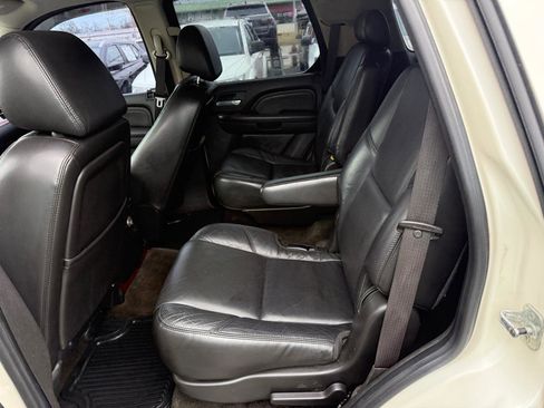 Used 2008 Cadillac Escalade 2WD image 9