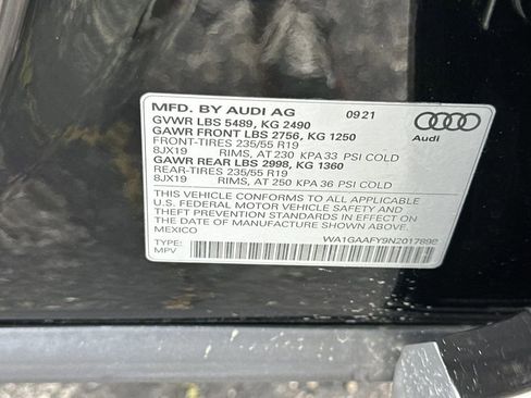 Used 2022 Audi Q5 2.0T Premium w/ Convenience Package AWD/4WD image 27