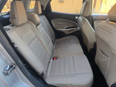 Used 2018 Ford EcoSport Titanium image 11