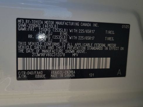Used 2025 Toyota RAV4 XLE w/ Convenience Package FWD image 24