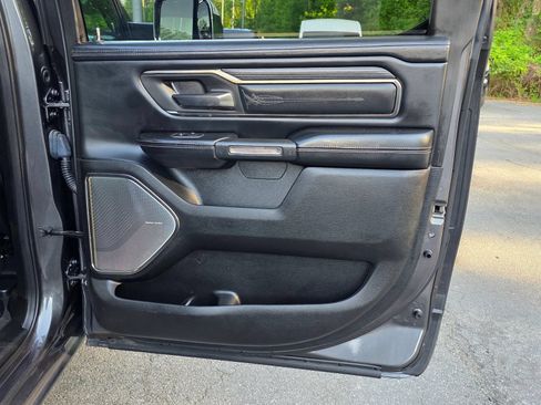 Used 2019 RAM 1500 Limited AWD/4WD image 31