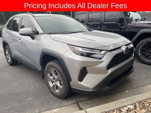 Used 2024 Toyota RAV4 XLE w/ Convenience Package AWD/4WD image 12