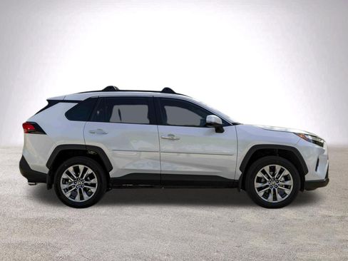 Used 2025 Toyota RAV4 Limited image 10