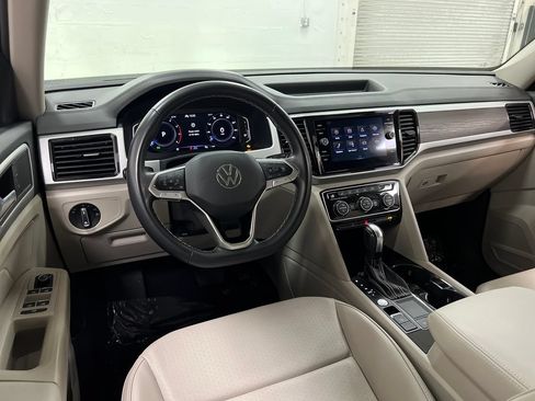 Used 2022 Volkswagen Atlas SE FWD image 15