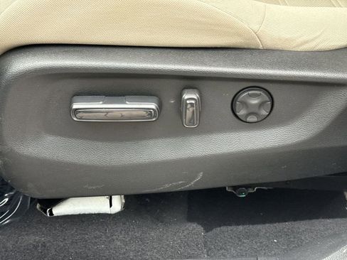Used 2018 Honda CR-V EX image 14