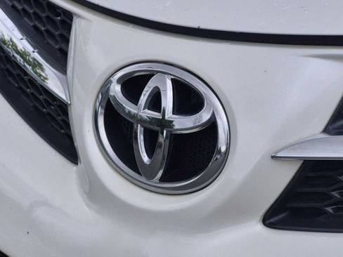 Used 2015 Toyota RAV4 Limited w/ Technology Package AWD/4WD image 12