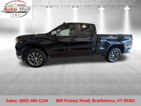 Used 2024 Chevrolet Silverado 1500 LT image 2