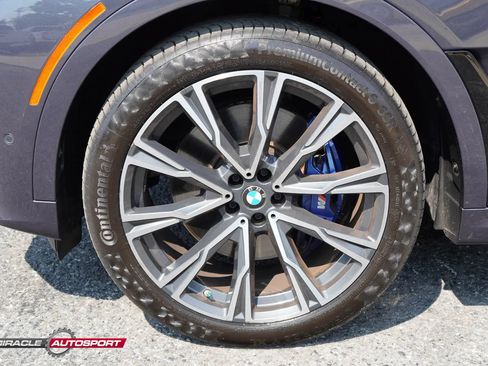 Used 2022 BMW X7 M50i AWD/4WD image 13