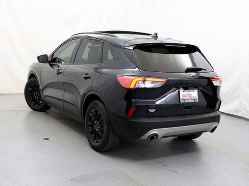 Used 2021 Ford Escape SE w/ Convenience Package image 8