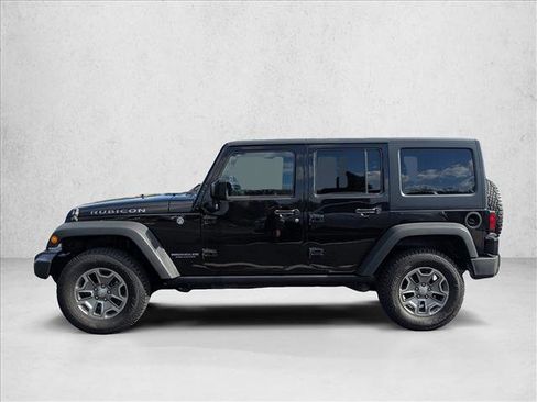 Used 2017 Jeep Wrangler Unlimited Rubicon w/ Connectivity Group AWD/4WD image 9
