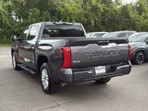Used 2024 Toyota Tundra SR5 w/ SR5 Convenience Package AWD/4WD image 4
