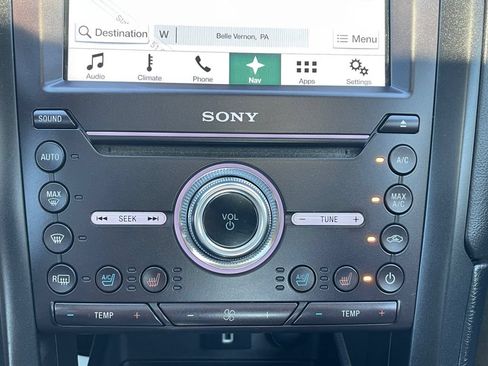 Used 2017 Ford Fusion Titanium FWD image 27