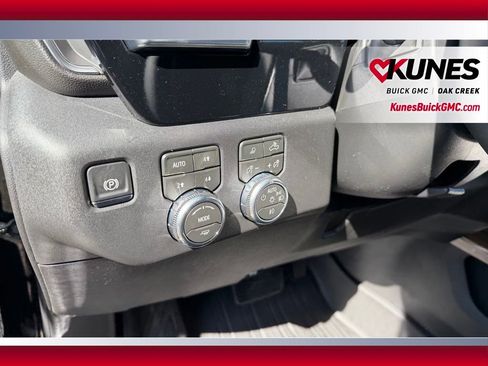 New 2026 GMC Sierra 1500 Elevation w/ Elevation Premium Package image 9