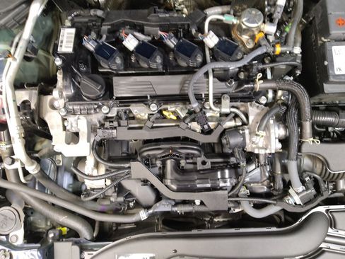 Used 2024 Toyota Corolla LE FWD image 30
