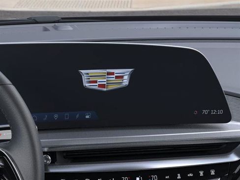 New 2025 Cadillac Lyriq Luxury w/ LPO, Floor Liner Package RWD image 20