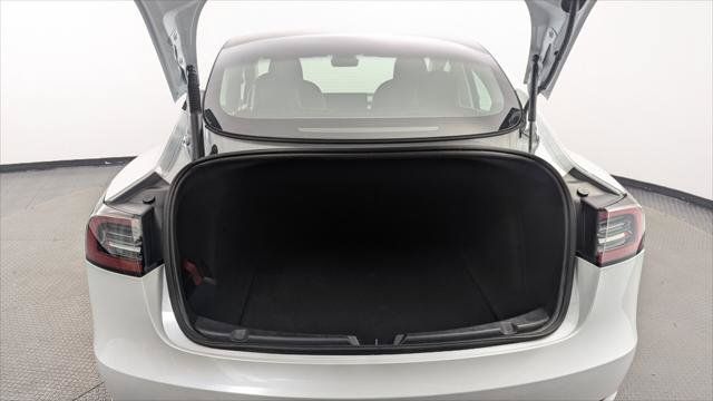 Used 2023 Tesla Model 3 Standard Range RWD image 17