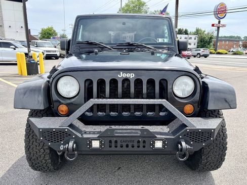 Used 2007 Jeep Wrangler Unlimited Sahara AWD/4WD image 9