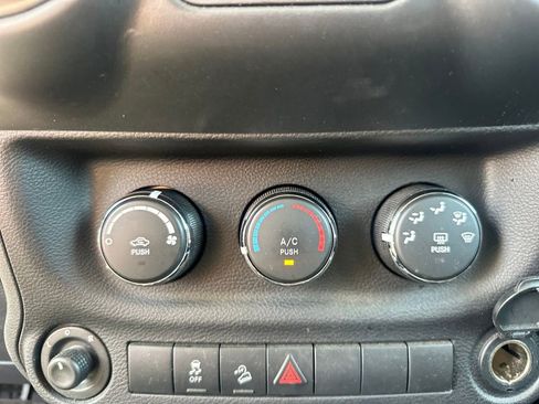 Used 2017 Jeep Wrangler Unlimited Sport w/ Quick Order Package 24S image 18