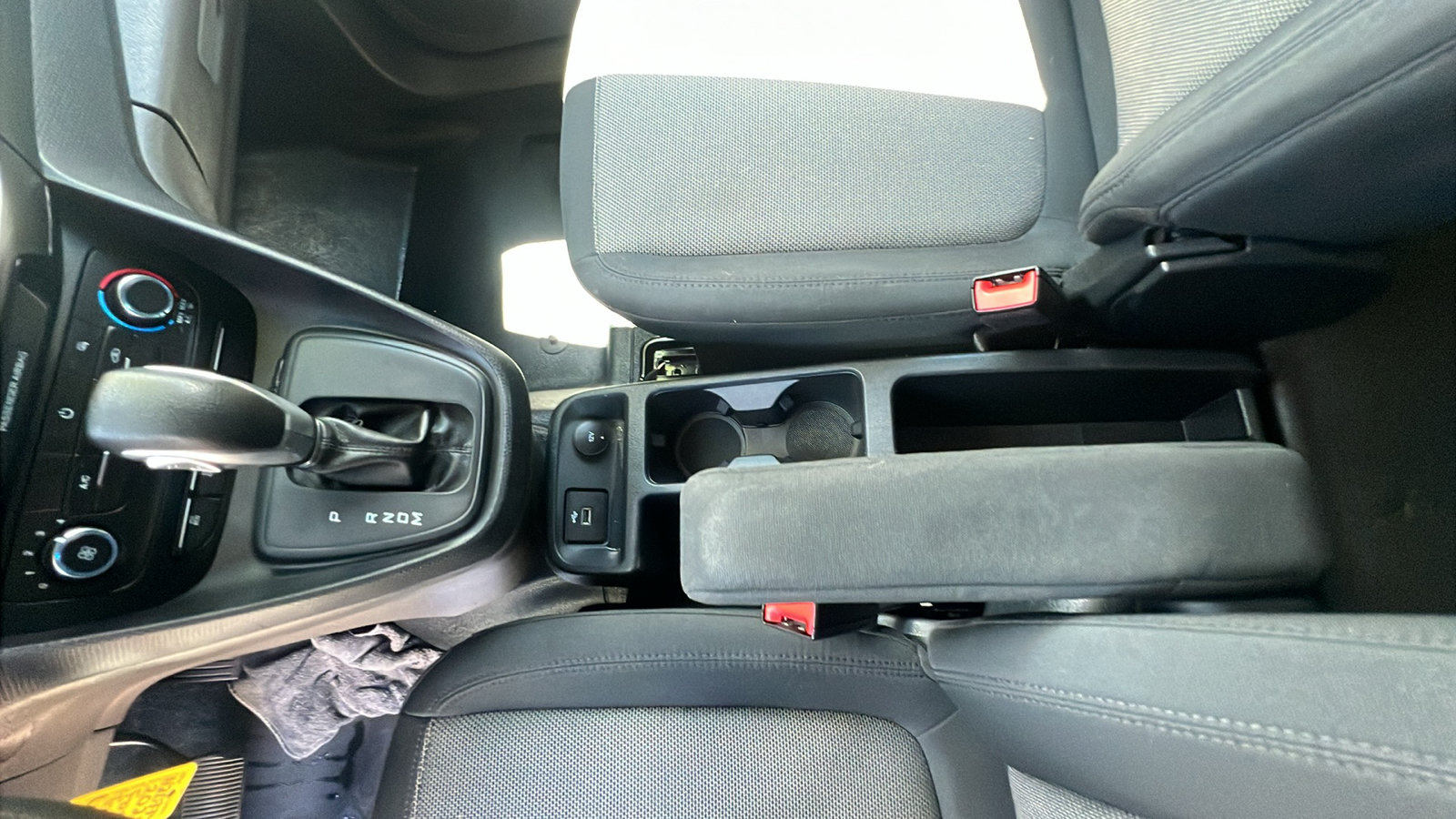 Used 2022 Ford Transit Connect XL FWD image 12