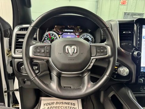 Used 2024 RAM 1500 Laramie image 11