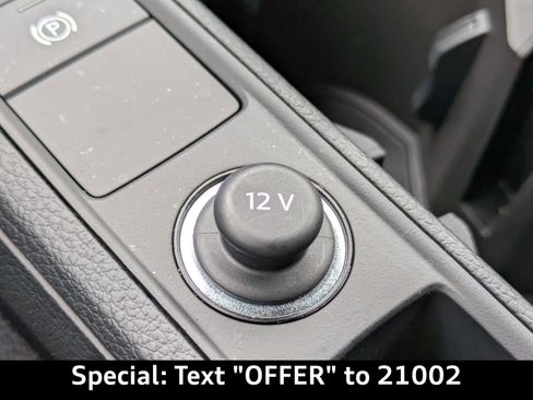 Used 2025 Audi Q3 2.0T Premium w/ Convenience Package image 32