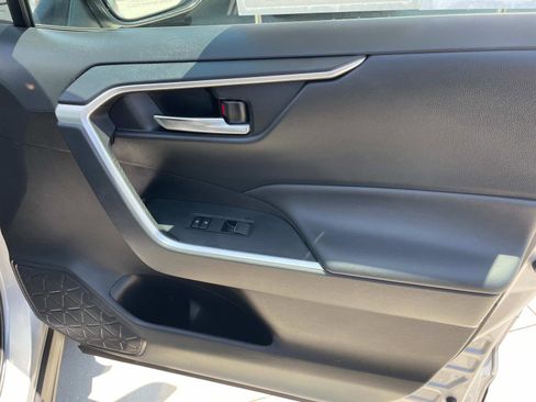 Used 2024 Toyota RAV4 XLE Premium image 21