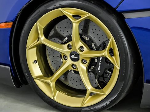Used 2020 McLaren 600LT Spider RWD image 13