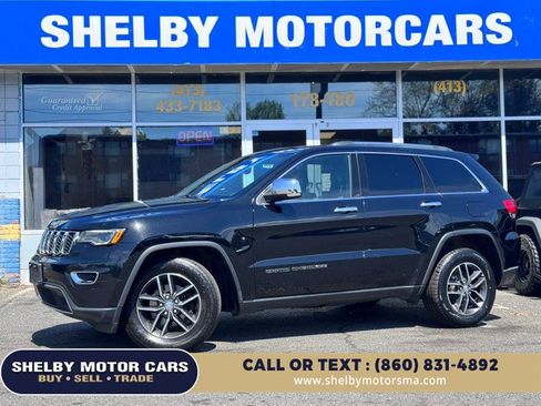 Used 2017 Jeep Grand Cherokee Limited w/ Luxury Group II AWD/4WD image 18