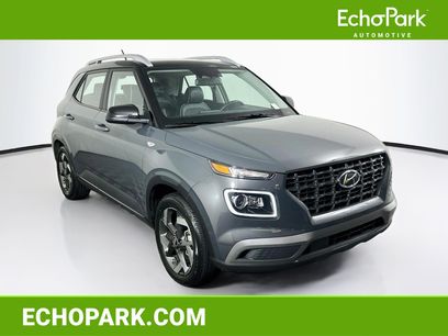 Used 2025 Hyundai Venue Limited