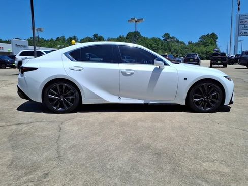 Used 2024 Lexus IS 350 F Sport RWD image 2