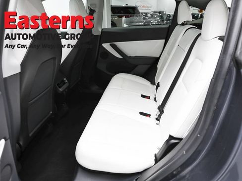 Used 2020 Tesla Model Y Long Range AWD/4WD image 15